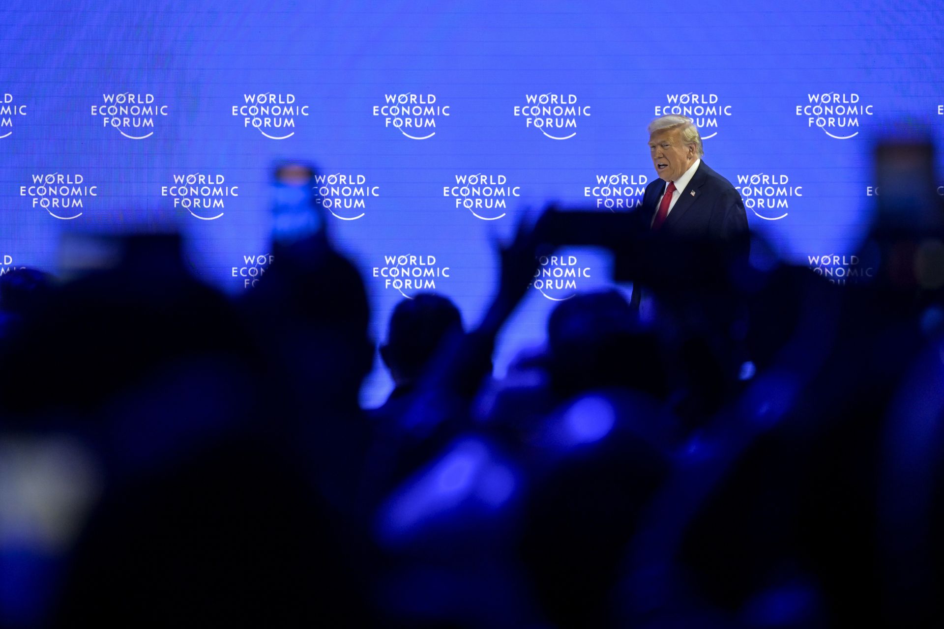 wiadomości,aktualności,WP Wiadomości Tak określił siebie Trump. Kuriozalne słowa w Davos