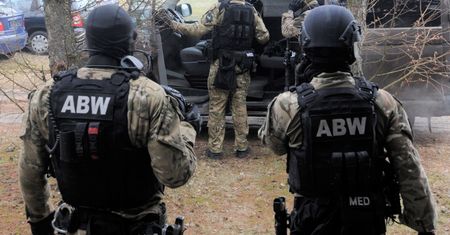 Polskie służby w akcji. Siatka rosyjskich szpiegów rozbita