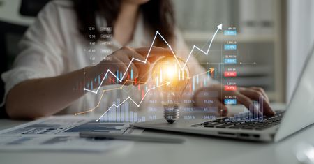 Polacy polubili "inwestowanie na automacie". To może być rok ETF-ów