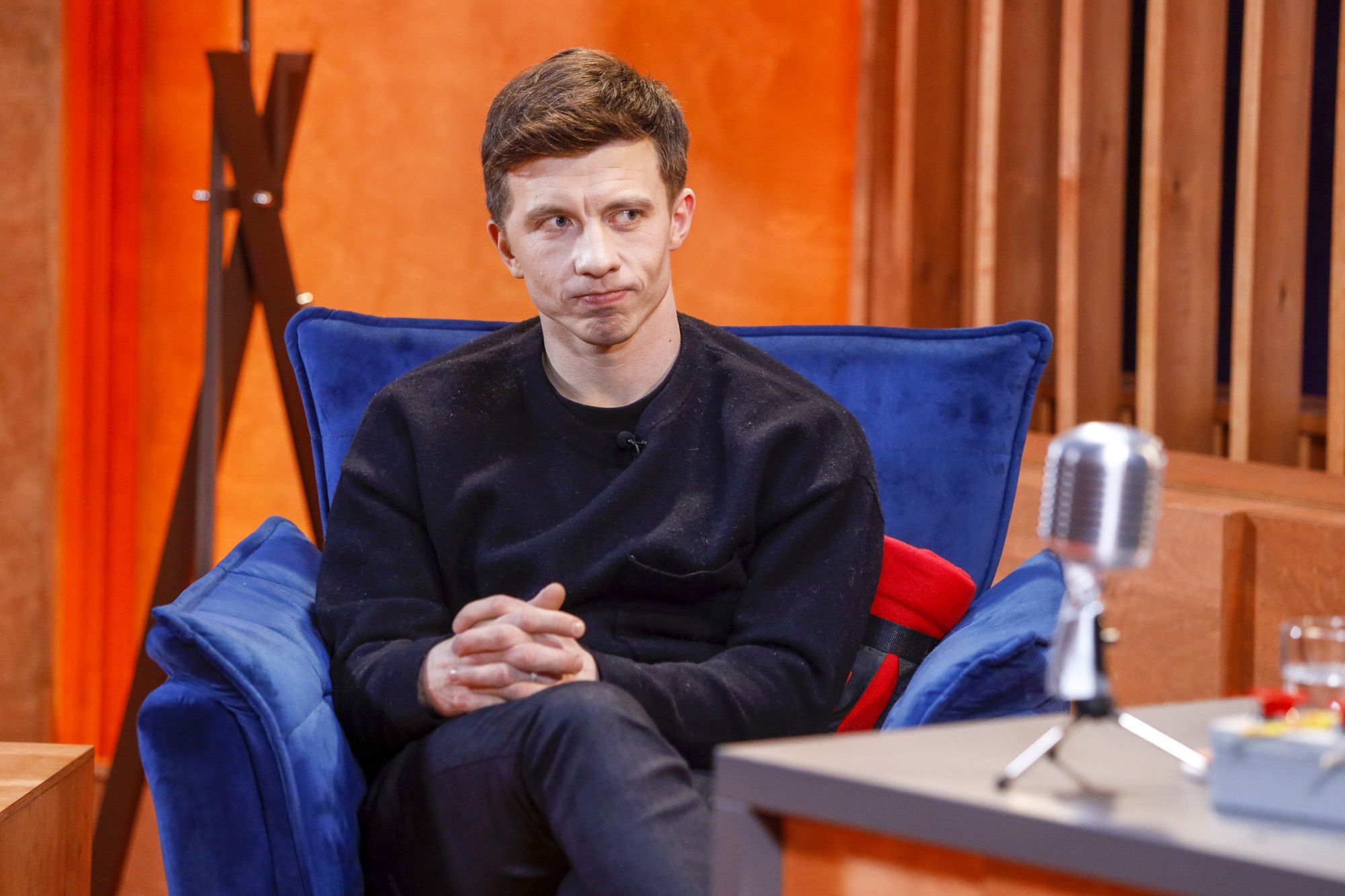 Alan Andersz wraca myślami do wypadku na imprezie Antka Królikowskiego. Nawet nie odwiedził go w szpitalu? 