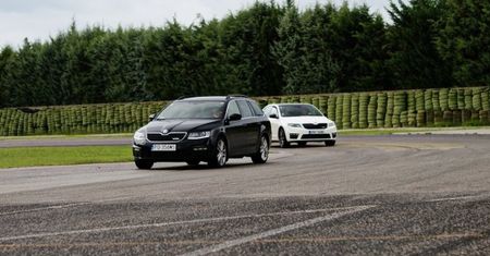 Škoda Octavia Combi RS TDI na torze [pierwsza jazda autokult.pl]