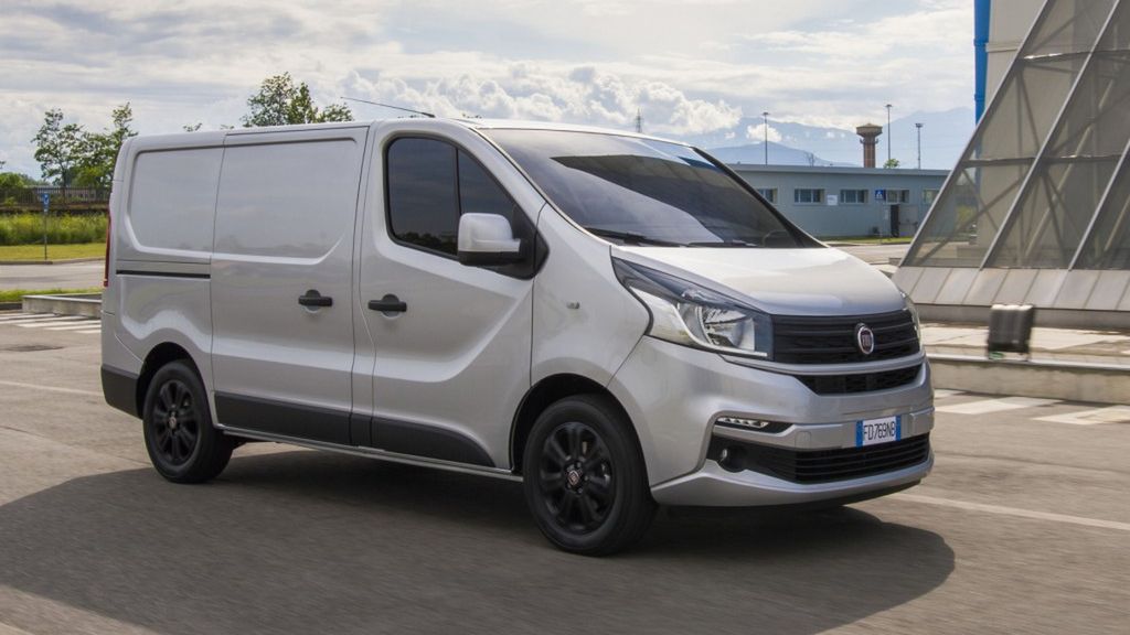 Talento to nic innego jak Renault Trafic w przebraniu.