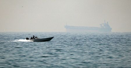 Iran: Cieśnina Ormuz zamknięta. "Będziemy strzelać do każdego statku"