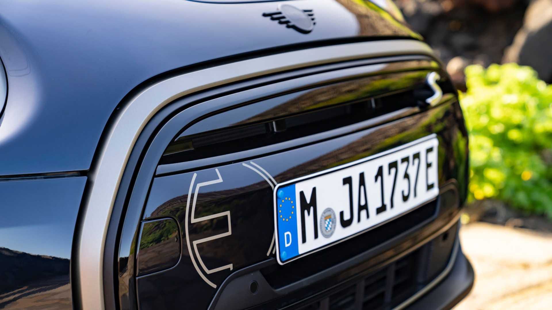 Mini Cooper SE Convertible