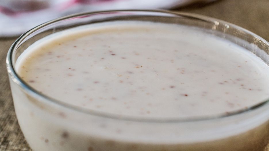 Napój z kefiru i siemienia lnianego - przepis i stosowanie
