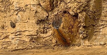 Śląsk. Ewakuacja w Krzyżanowicach. Koparka odkopała bombę z II wojny światowej