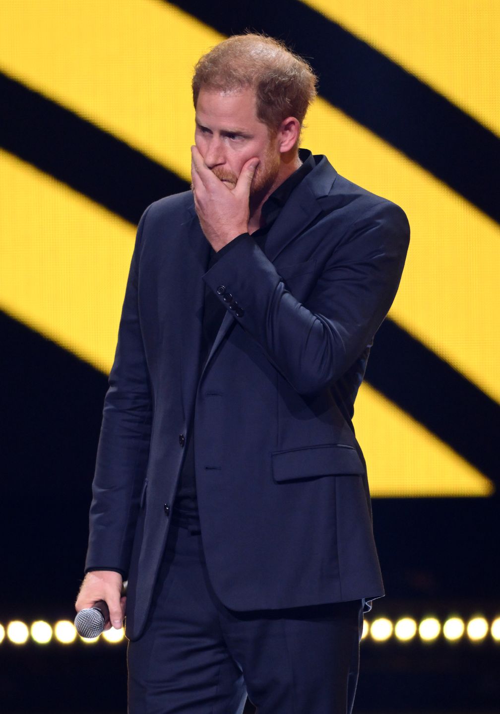 Invictus Games Düsseldorf 2023 - Closing CeremonyDUSSELDORF, GERMANY - SEPTEMBER 16: Prince Harry, Duke of Sussex makes a speech during the closing ceremony of the Invictus Games Düsseldorf 2023 at Merkur Spiel-Arena on September 16, 2023 in Dusseldorf, Germany. (Photo by Karwai Tang/WireImage)Karwai Tang