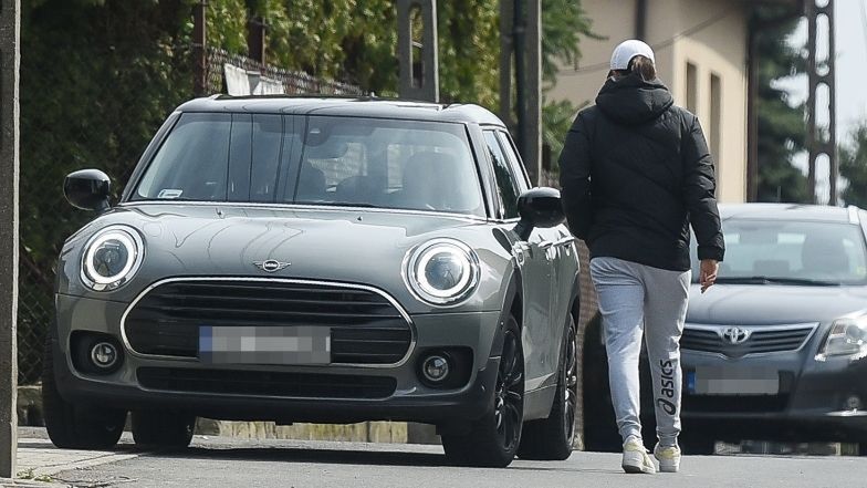 Iga Świątek odwiedza siostrę i łamie przepisy ruchu drogowego