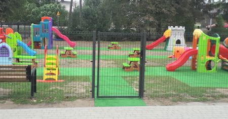 Przyjechała tak po syna. Skandal pod przedszkolem w Radymnie