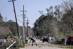 Tornado spustoszyło dwa stany. Wstrząsające nagrania