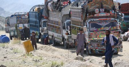 Pakistan zamyka granicę z Afganistanem. Nocna wymiana ognia przy granicy