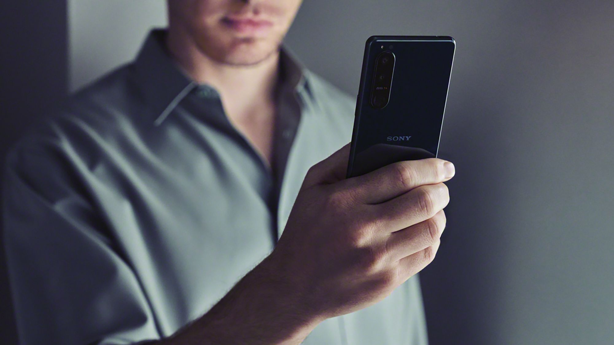 Sony Xperia 1 III i Xperia 5 III: Pierwsze na świecie smartfony ze zmiennoogniskowym teleobiektywem i Dual Pixel 4