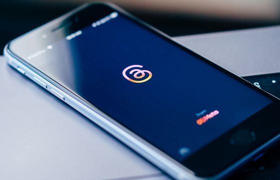 Meta Platforms chce zarabiać na nowym serwisie. Testuje reklamy