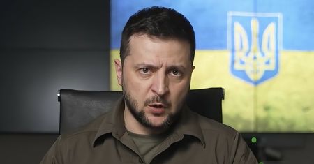 Zełenski: Eliminacja naszych żołnierzy w Mariupolu zakończy rozmowy z Rosją