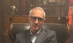 Paweł Orleański poprowadzi nowy show "Łowcy skarbów". Emisja w Czwórce