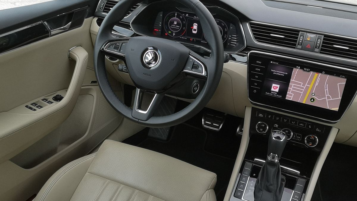 Skoda Superb iV: Systemy zarządzania energią oraz wsparcia kierowcy 1