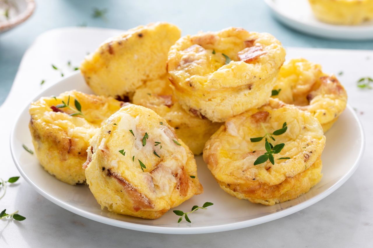 Śniadaniowe muffiny jajeczne zastąpią kanapki