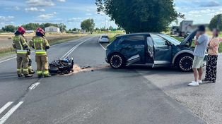 Tatary: Nie widział zbliżającego się motocyklisty i skręcił. Yamaha wbiła się w bok hyundaia