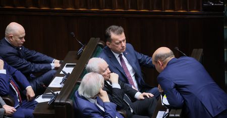 Złe wieści dla PiS. Polacy nie dają mu szans