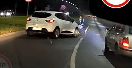 Nawet nie hamował. Prawie zabił pieszego na przejściu