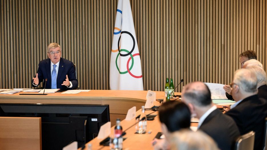 arch54International Olympic Committee (IOC) President Thomas Bach (Far L) speaks during an IOC executive board meeting where the issue of Russian athletes will be discussed, in Lausanne, on March 28, 2023. - Poland, Ukraine and the Baltic states reiterated on March 27, 2023 their call to maintain the ban on Russian and Belarusian athletes at the Olympics, saying "not a single reason" existed to lift the restrictions. (Photo by Fabrice COFFRINI / AFP)FABRICE COFFRINI