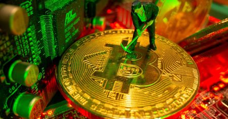 Szalony pomysł górnika – ogrzewa dom… koparką kryptowalut