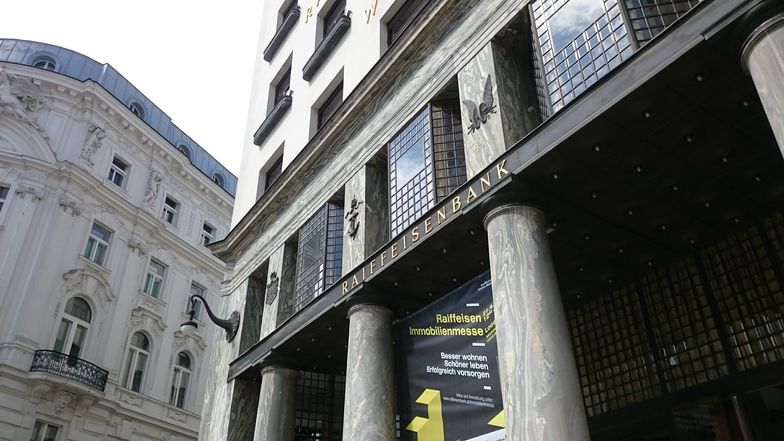 Siedziba banku Raiffeisen w Wiedniu