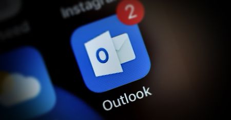 Nowe aktualizacje Windows 10 zepsuły Outlooka