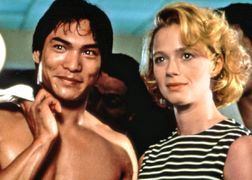 STOPKLATKA Smok: Historia Bruce'a Lee