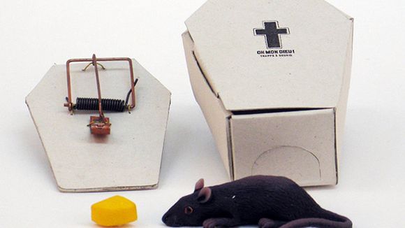 Pułapka na myszy z trumienką w zestawie 1