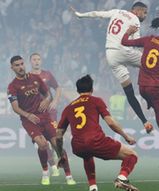 Wojna nerwów w finale Ligi Europy. Sevilla FC znowu to zrobiła!