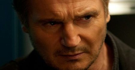 "Non-Stop" - Neeson lubi walnąć pięści w... twarz