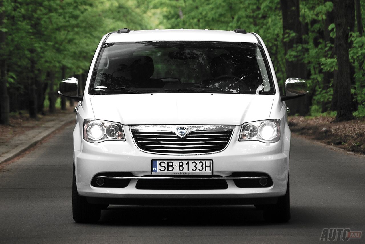 Lancia Voyager
