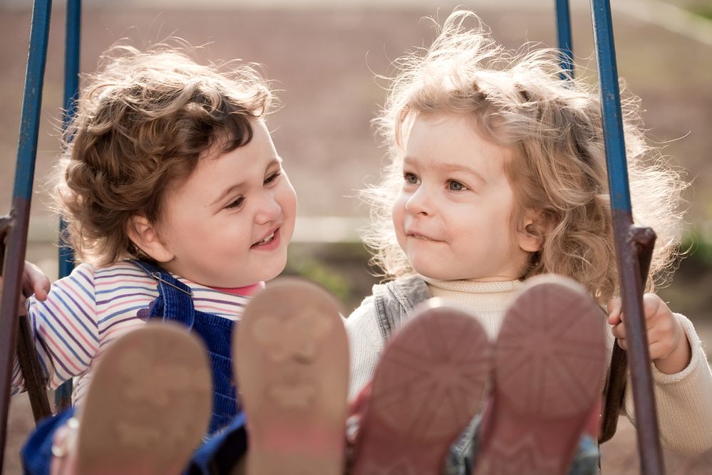 Fakty i mity o bliźniętach