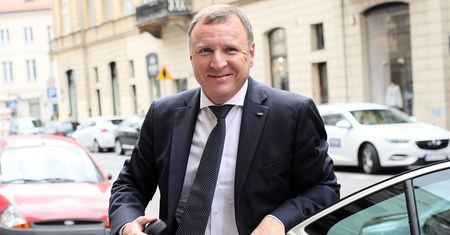 Jacek Kurski zdradza kulisy pracy w Banku Światowym. "Zarobki są godziwe"