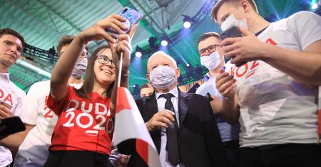 Fundacja Adenauera wspierała młodzieżową organizację związaną z PiS? Tak twierdzi były działacz partii rządzącej