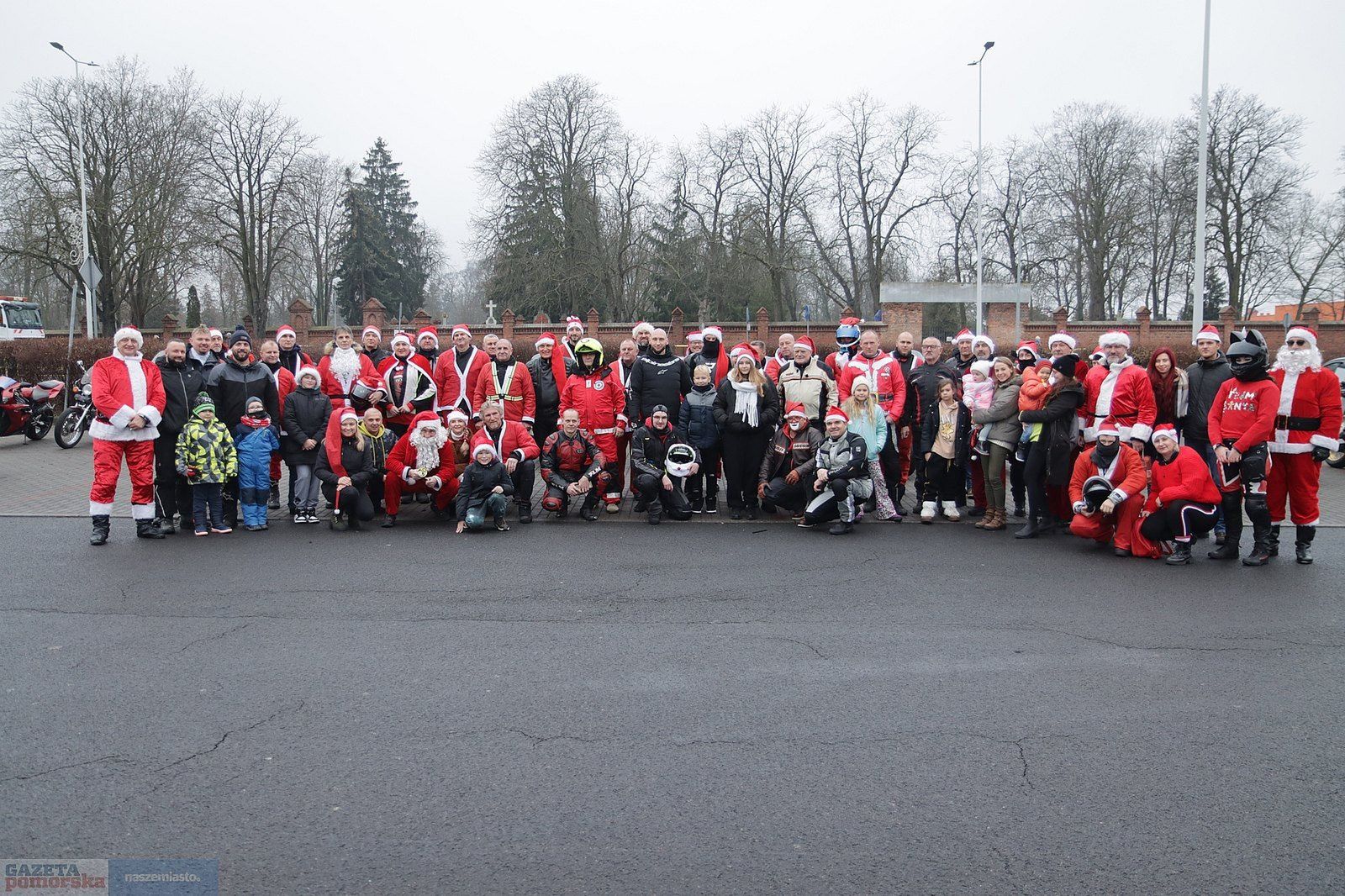Tak po raz 18. przebiegała akcja MotoMikołaje 2025 we Włocławku, 6 grudnia 2025 roku.