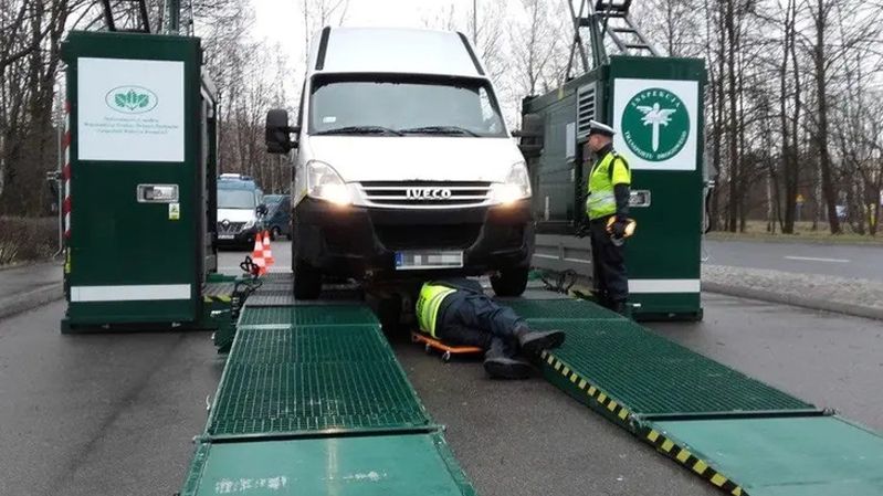 Wszechstronna kontrola w dowolnym miejscu. Kierowcy nie znają dnia ani godziny.