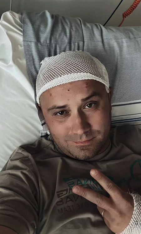 Adrian ze "ŚOPW" w szpitalu