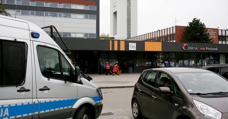 Wybuch metanu w kopalni Pniówek. Są zabici i wielu rannych. Los siedmiu osób jest nieznany