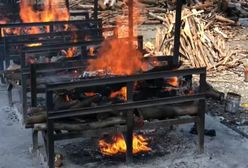 Zgony z powodu COVID-19 mocno niedoszacowane. Masowe palenie ciał w Indiach