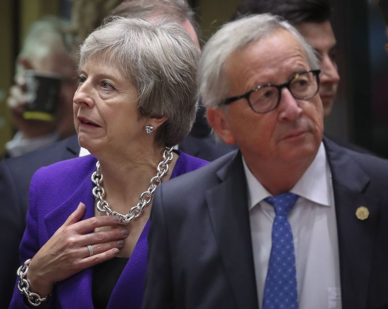 Theresa May walczy o gwarancje dla Wlk. Bryt. Szef KE: nie ma mowy