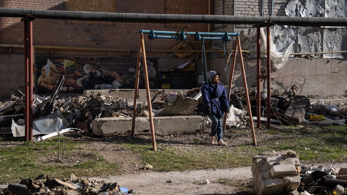 Osiedle w Mikołajowie zniszczone z poniedziałkowym ataku 