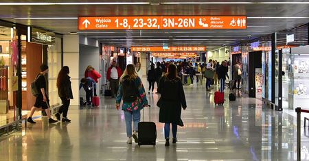 Awantura na lotnisku w Polsce. Mężczyzna zaatakował Straż Graniczną