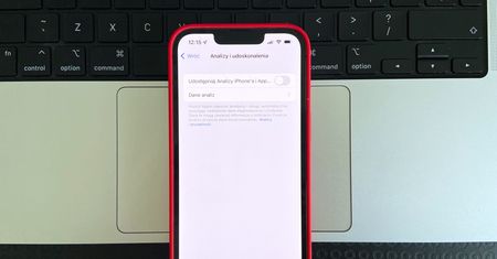 Luka w iOS 15. Apple mógł przeglądać nagrania bez twojej zgody
