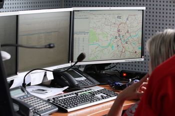 Praca dyspozytora medycznego jest bardzo wymagająca. A jak z zarobkami?