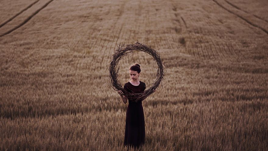 Oto przykład, że czasem warto porzucić Photoshopa, aby odkryć niecodzienne piękno prawdziwej fotografii 1