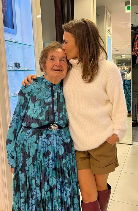 Edyta Herbuś z babcią