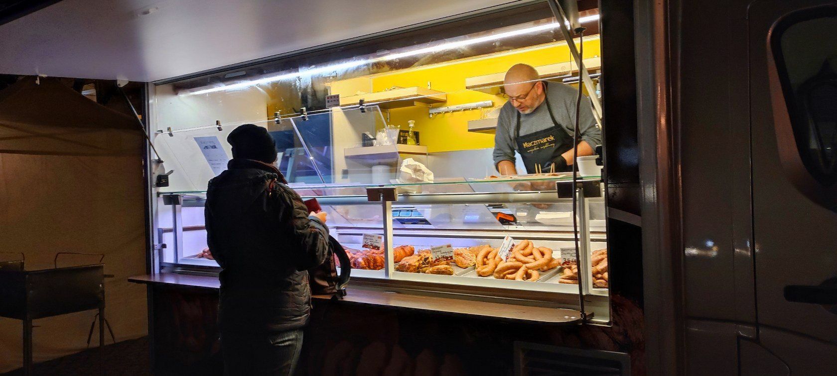 Jarmark świąteczny na rynku w Lesznie 2025