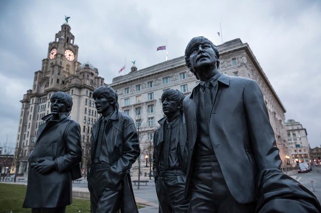 Pomnik The Beatles w Liverpoolu